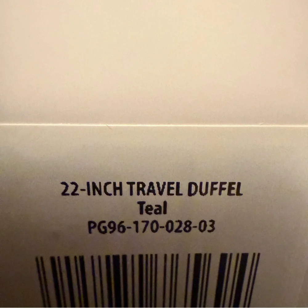NEW- Protege 22 inch Carry On Sport Duffel Bag Luggage -Travel Gym Collapsible